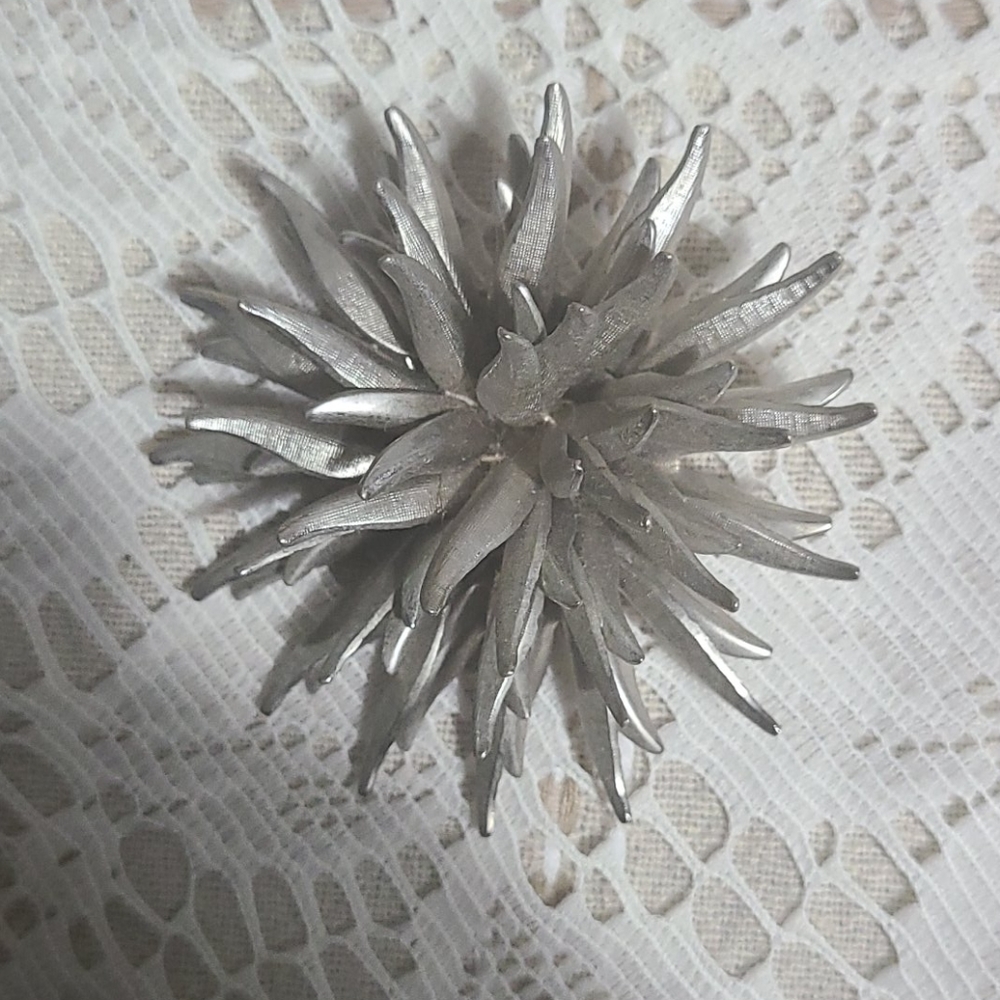 Vintage Brooch